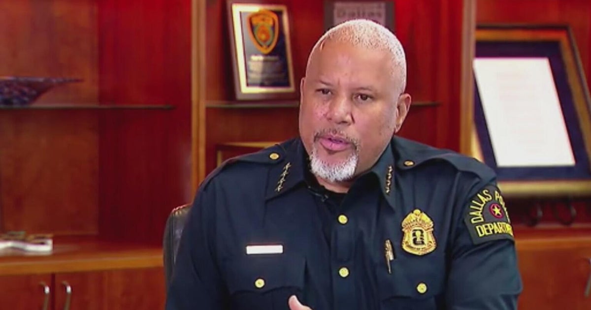 Dallas police to revise immigration‑related policies after state threatens to pull funding