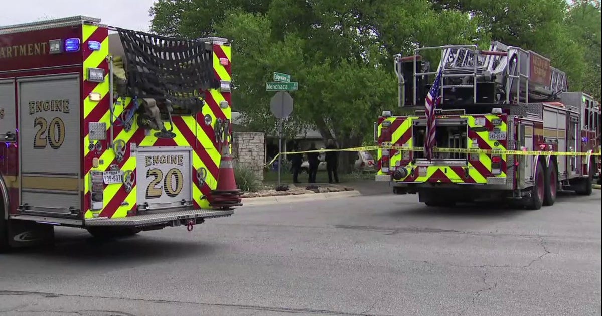 South Austin house fire: Suspect set house on fire, shot himself, police say
