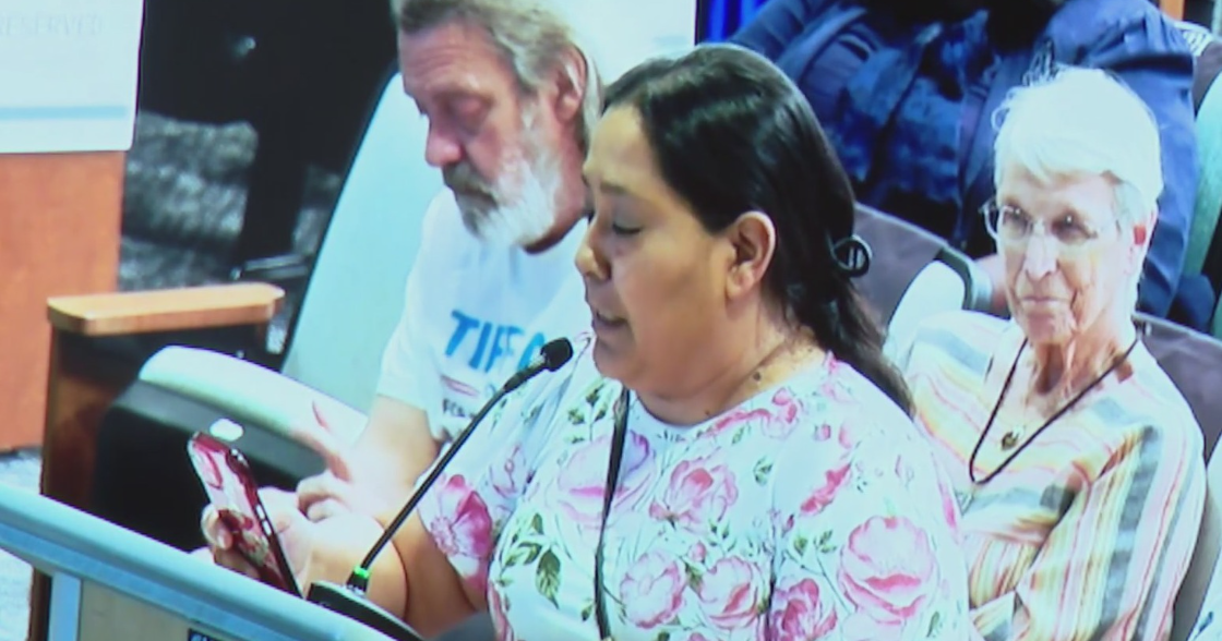 Fort Worth ISD board faces packed room as new superintendent outlines early budget shift