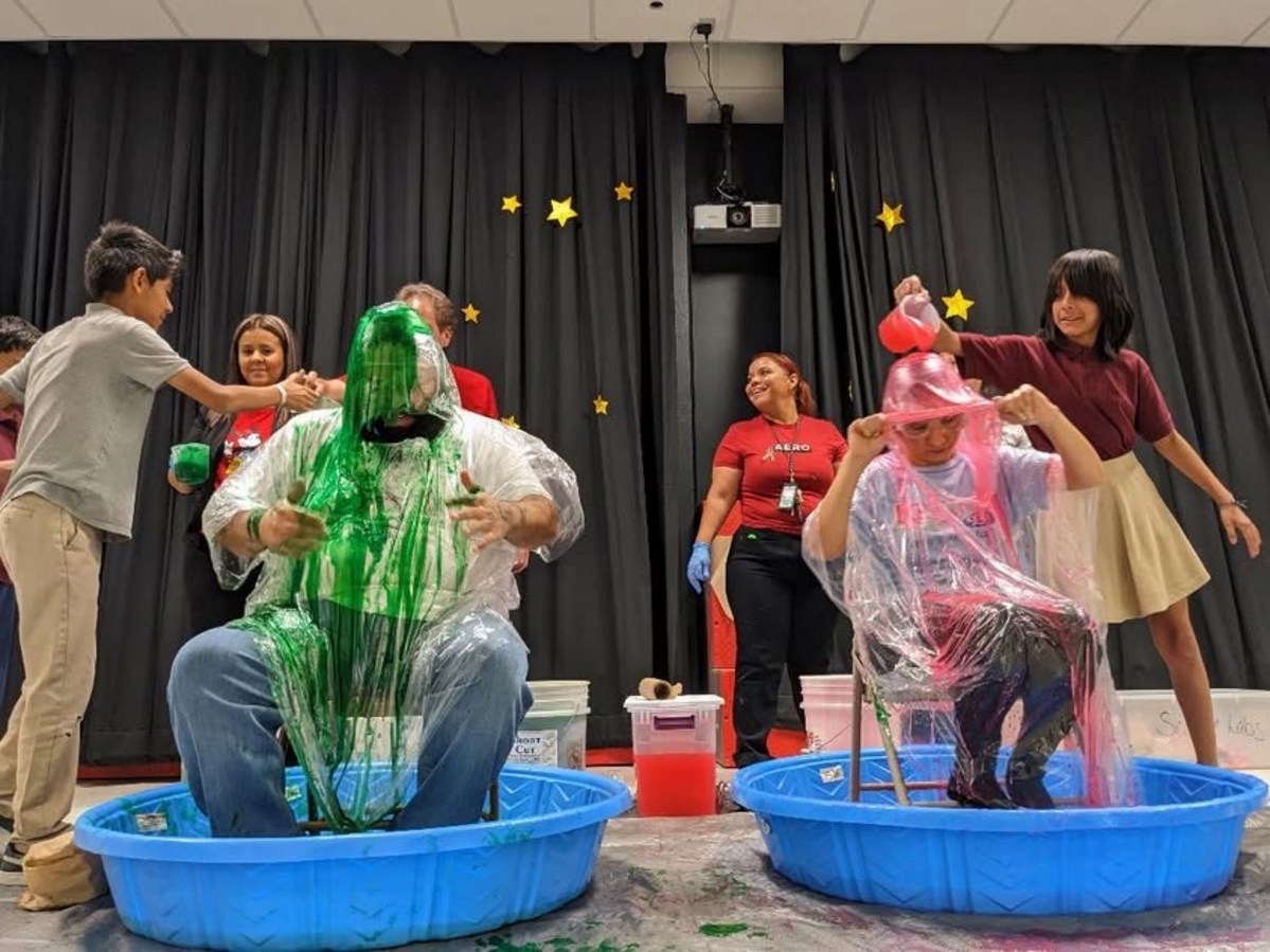 El Paso School Hypes STAAR Season