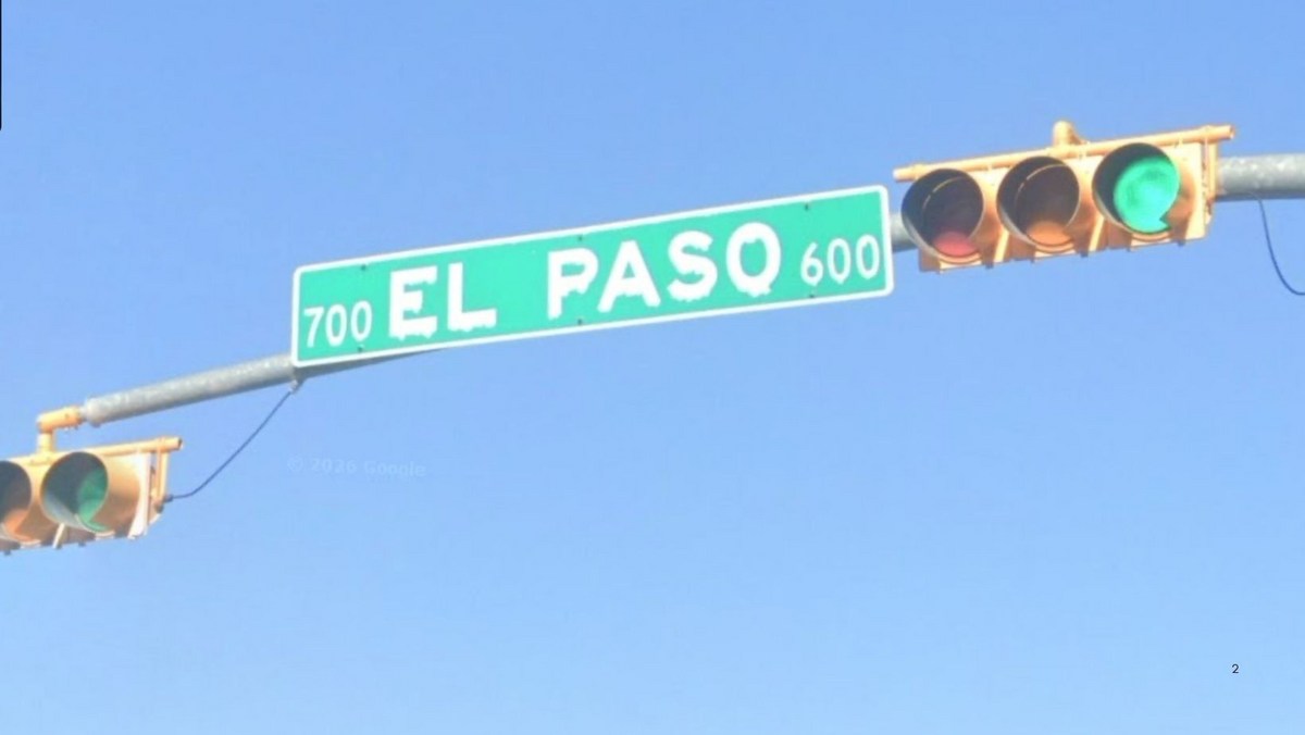 El Paso Schools Must Display Ten Commandments After Ruling