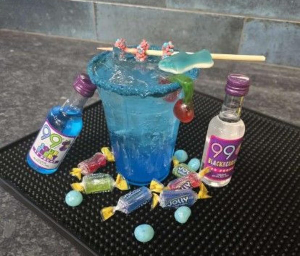 Community Bids Farewell To Lubbock's Bubbly Co. Liquor Store