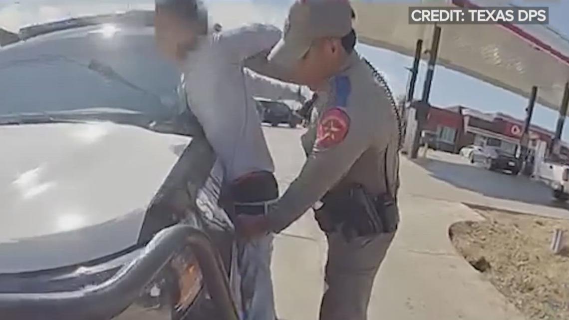 Teens accused of attempting to flee from officers during traffic stop in southwest San Antonio