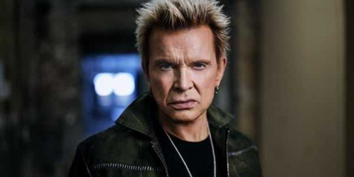 Rocker Billy Idol keeps major tour going with stop in Dallas