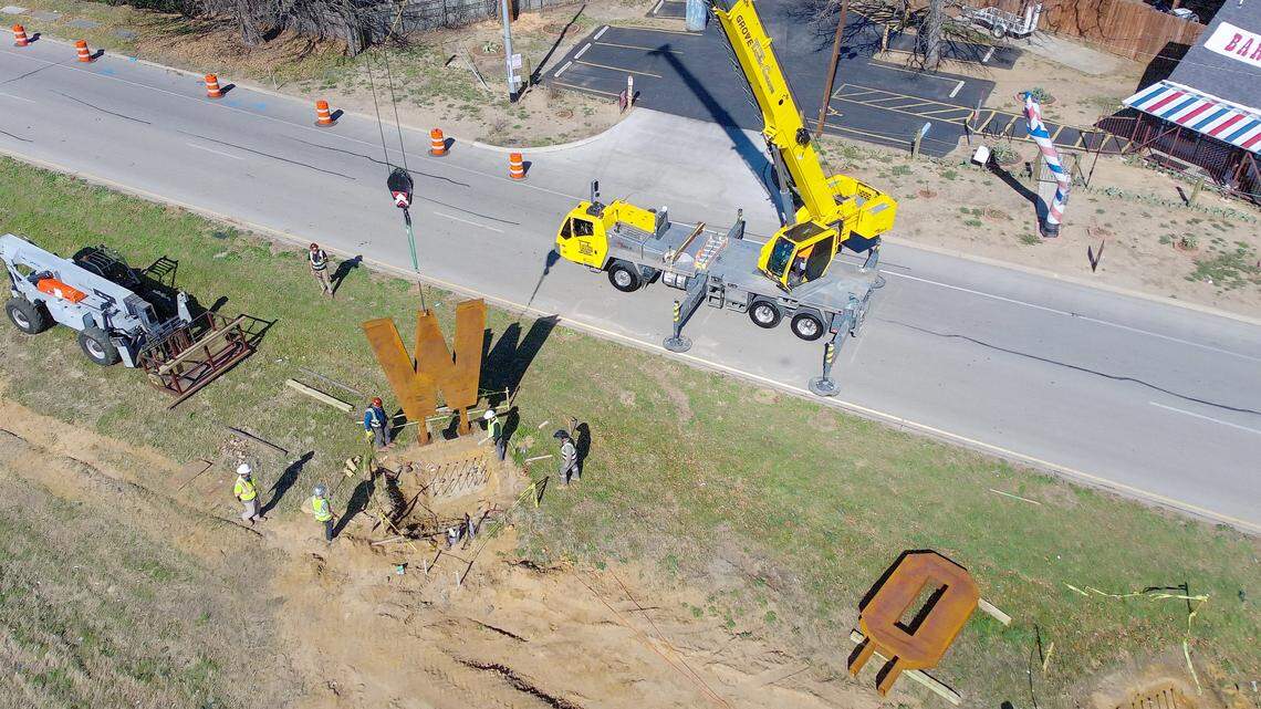 After 20 years of planning, the City of Fort Worth, artist Etty Horowitz and architect Kevin Sloan/Matt Stubbs installed the new Fort Worth gateway art.