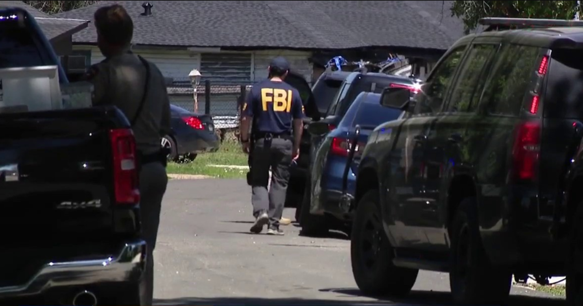 Houston Clinton Park raid: 10 arrests after FBI operation