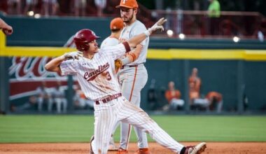 No. 2 Texas suffers surprising beatdown by South Carolina in 9-1 loss