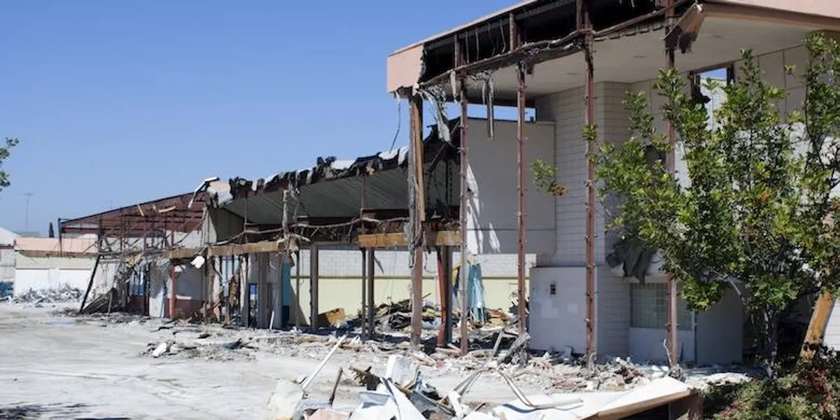 Willow Bend Mall in Plano set to be torn down within the next year, amid Stars’ relocation rumors