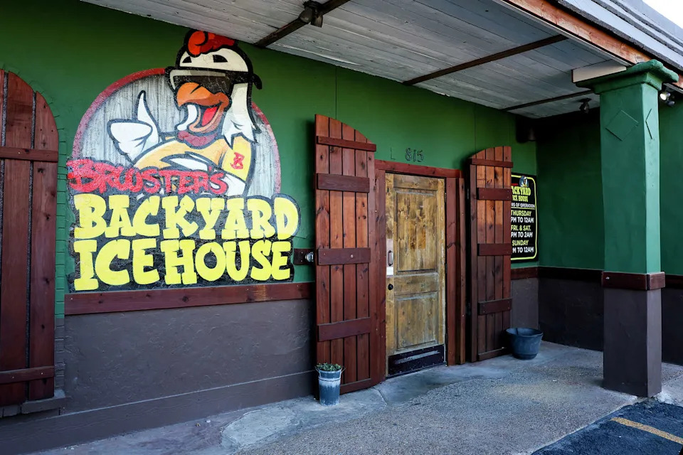 Brooster's Backyard Icehouse at 815 Pleasanton Road is boosting itself as your designated pre- and post-party destination. (Marvin Pfeiffer/San Antonio Express-News)