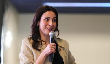 Live: Texas gubernatorial candidate Gina Hinojosa talks tax relief