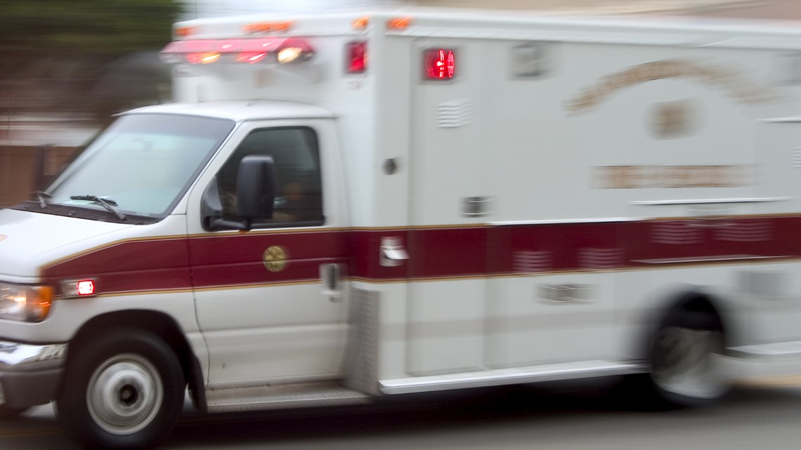 Fatal crash shuts down northbound lanes of Parkwood Blvd in Plano, police say