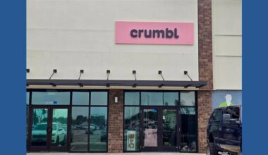 Crumbl Cookies plans late June opening in Corpus Christi