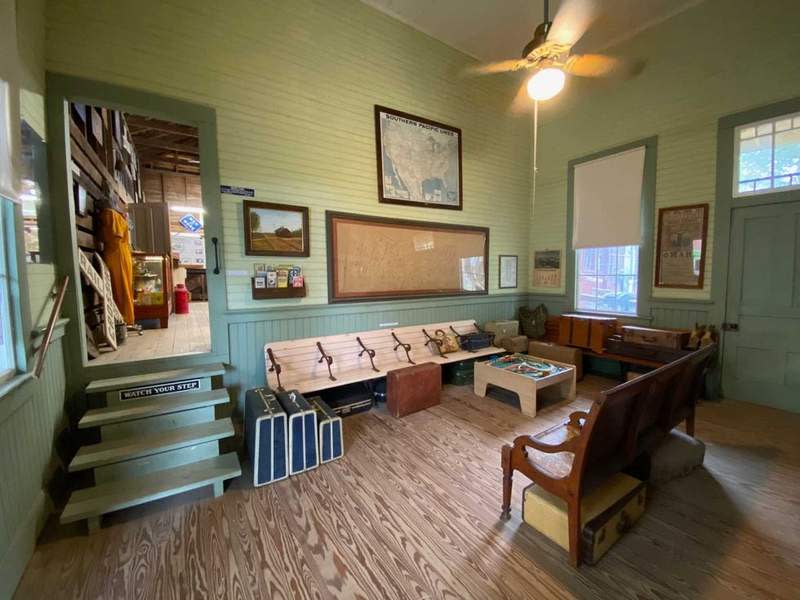 Burton Railroad depot museum | Photo by Emily Cotton