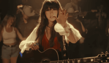 Ella Langley films Choosin' Texas video at Fort Worth venue