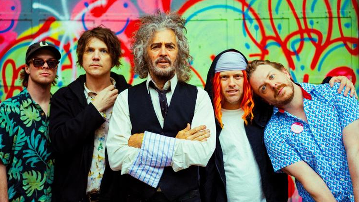 A picture of The Flaming Lips.