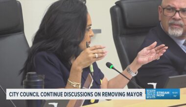 Corpus Christi council advances mayor removal process after federal judge issues restraining order