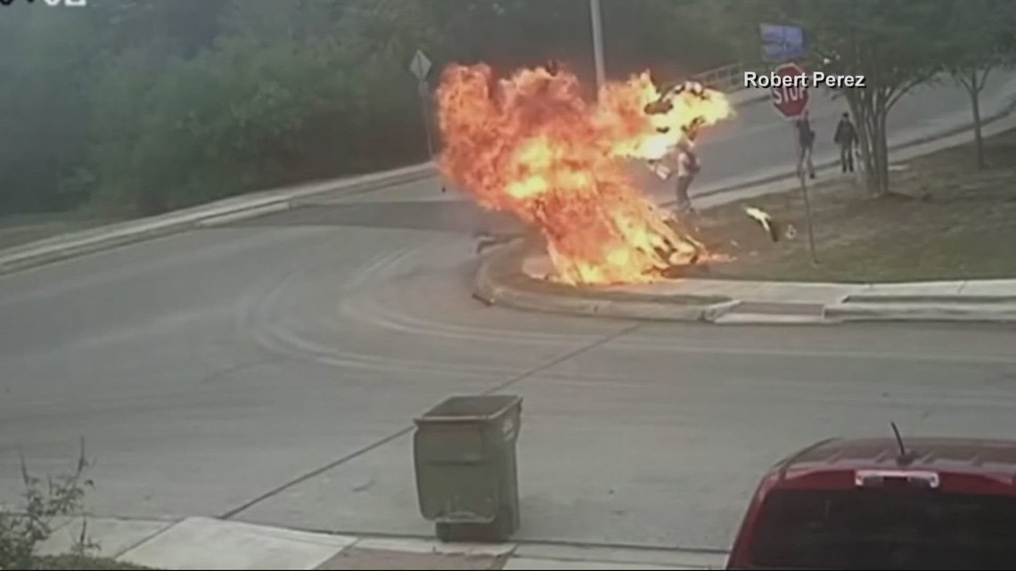 Shocking video shows motorcycle burst into flames after crash in Texas