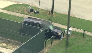 Nearly 500 pounds of liquid meth worth up to $3 million found in minivan after Fort Worth crash; 2 dead