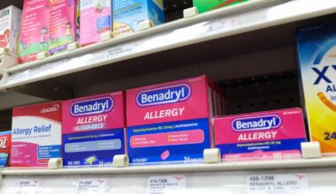 Fort Worth children's hospital warns parents about "Benadryl challenge" after 100 ER visits, 1 death