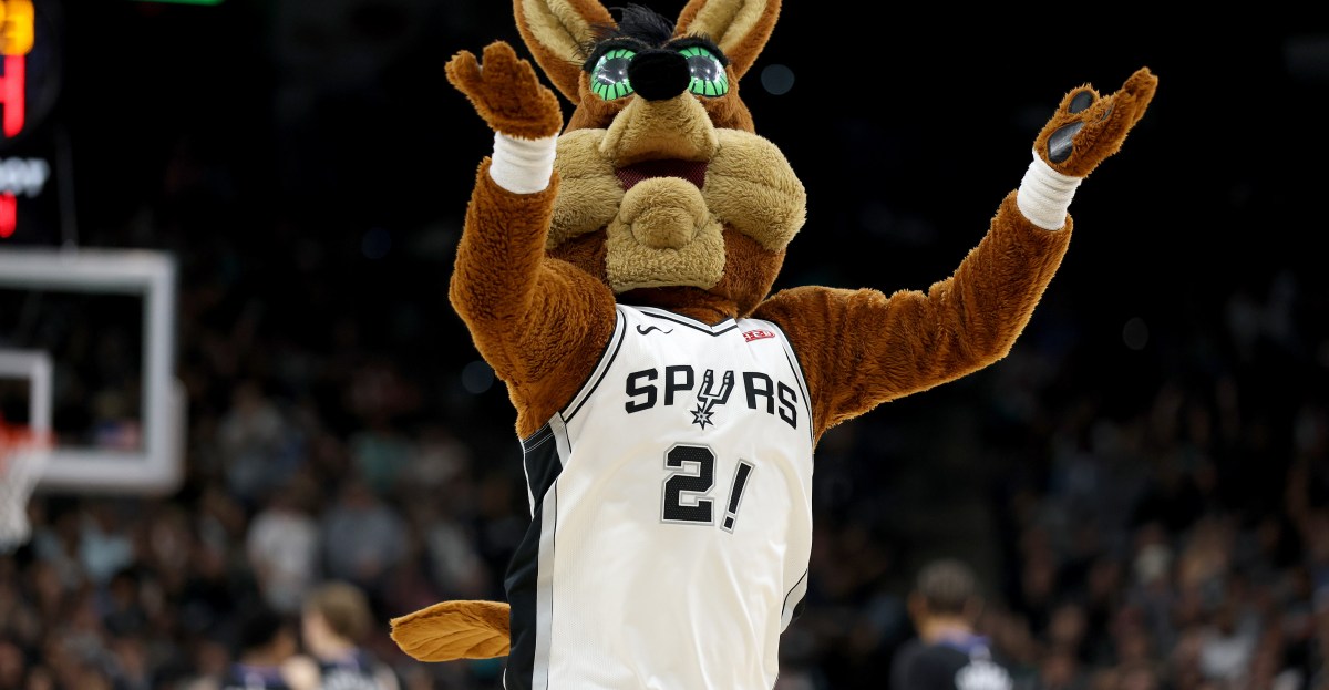 Open Thread: San Antonio is in full Spurs playoff mode