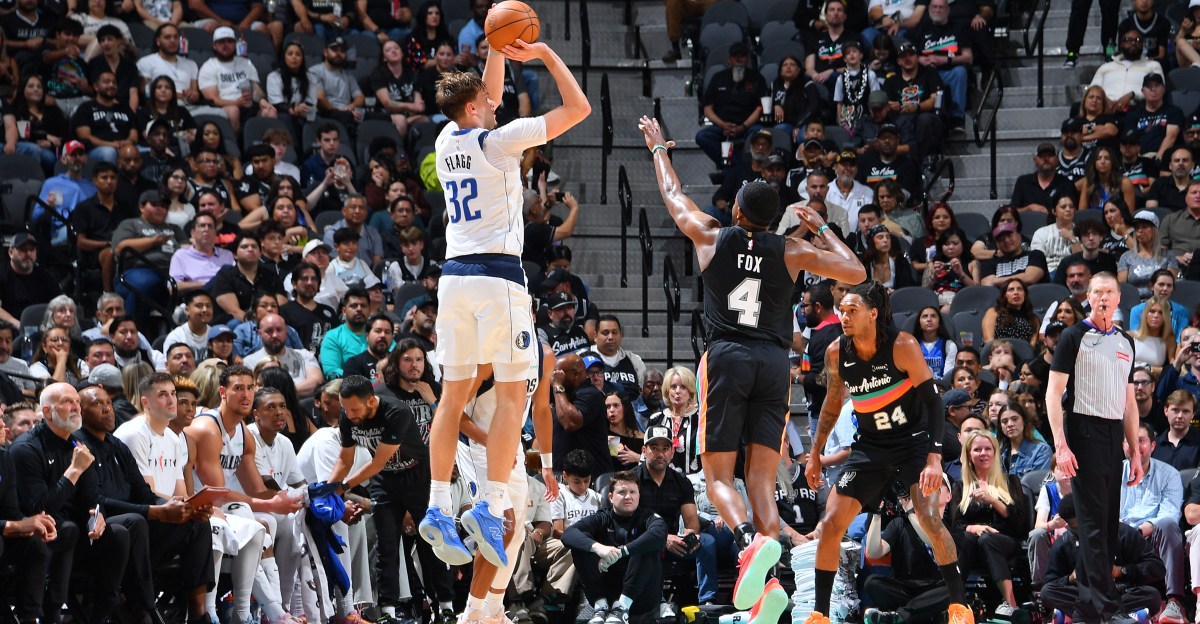 Player Grades: Mavericks lose 139-120 at the San Antonio Spurs