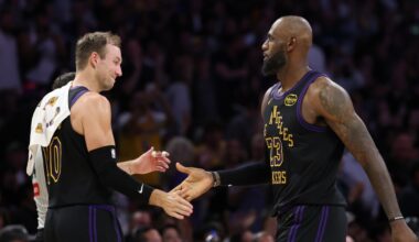 LeBron James old reliable action becomes pivotal against Houston