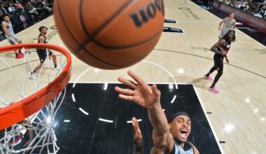 It’s time for Basketball: San Antonio Spurs vs Portland Trail Blazers