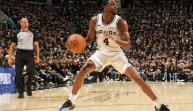 It’s time for Basketball: San Antonio Spurs vs Portland Trail Blazers