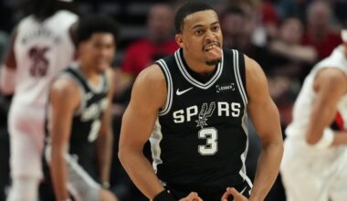 It’s time for Basketball: San Antonio Spurs vs Portland Trail Blazers