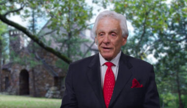 Fayetteville banker, Dallas real estate investor Hayden McIlroy dies