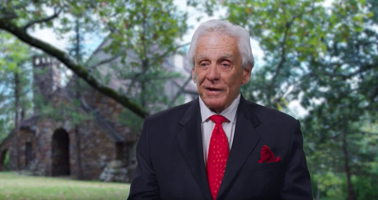 Fayetteville banker, Dallas real estate investor Hayden McIlroy dies