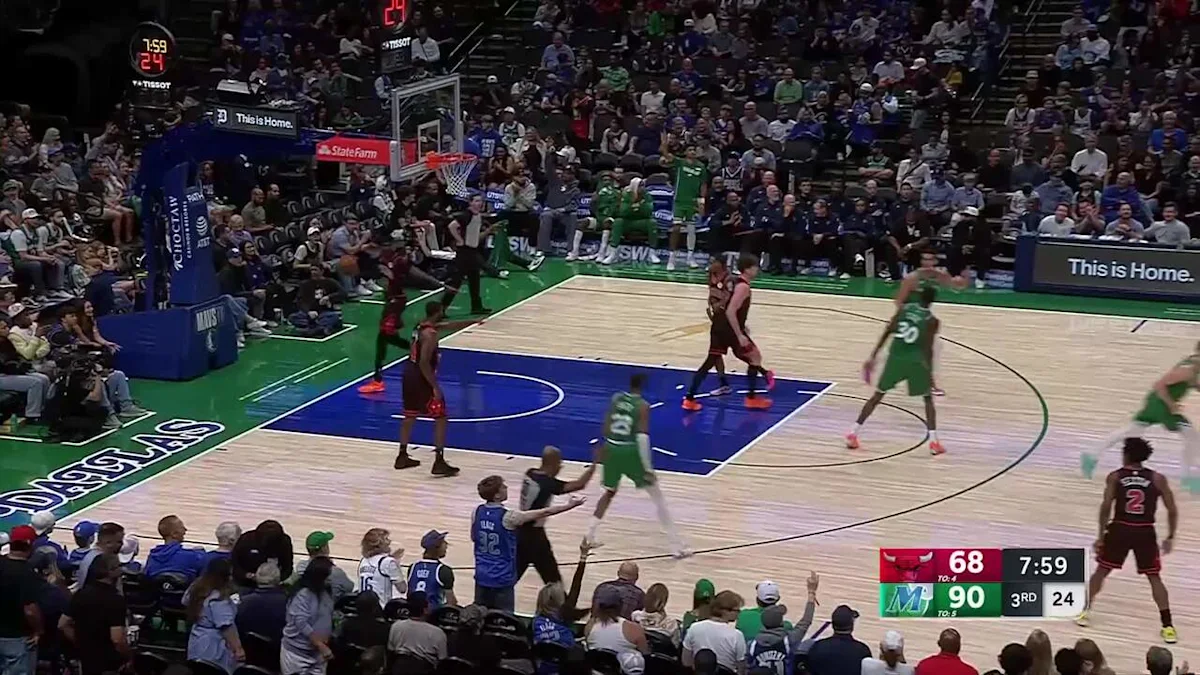 Dallas Mavericks vs. Chicago Bulls - Game Highlights