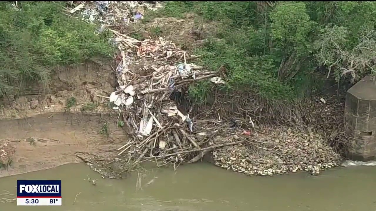 PREVIOUS COVERAGE: Dallas still unclear on Trinity River dumping cleanup