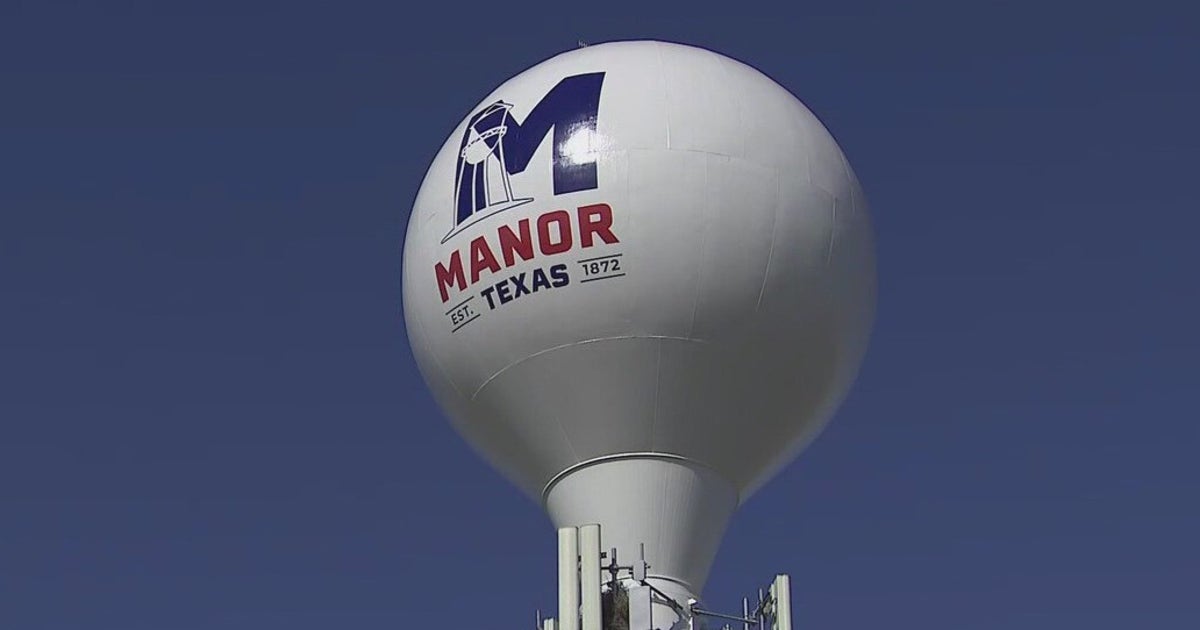 Missing Pflugerville teen robs another teen at gunpoint in Manor: police