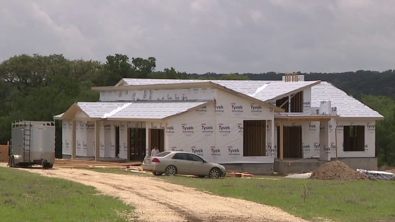 Proposed power line could cut through Salado home