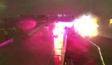 18-wheeler crash, diesel spill closes lanes on I-30 at 287 in Fort Worth, police say