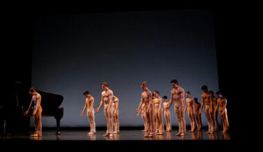 One Pianist, 21 Dancers and Chopin: Sons de L'âme