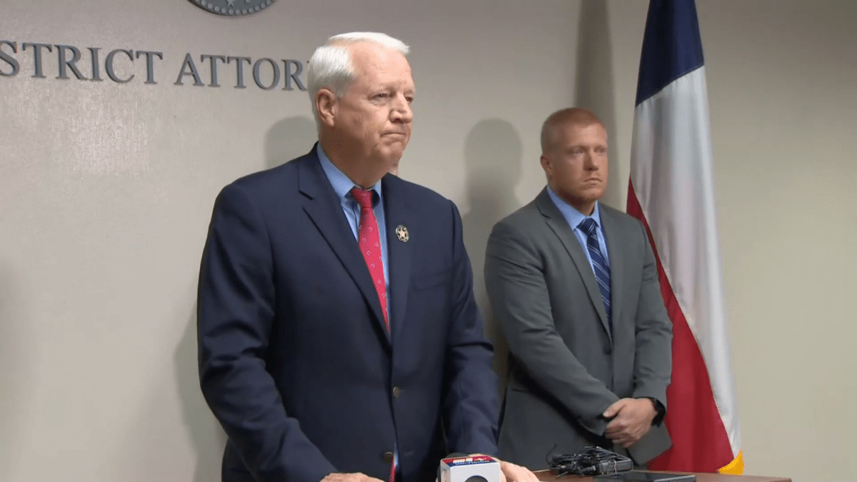 Tarrant DA says nearly two dozen indicted in gold scam – NBC 5 Dallas-Fort Worth