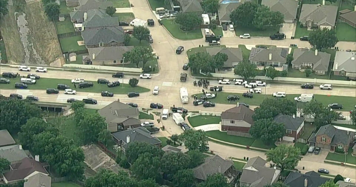 Possibly armed suspect at large after Fort Worth police employee shot in the eye, FWPD chief says