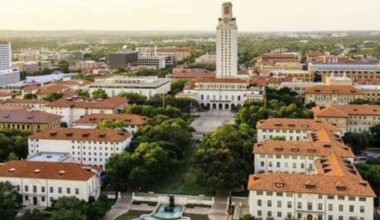 2 Austin universities have best grad programs and more news