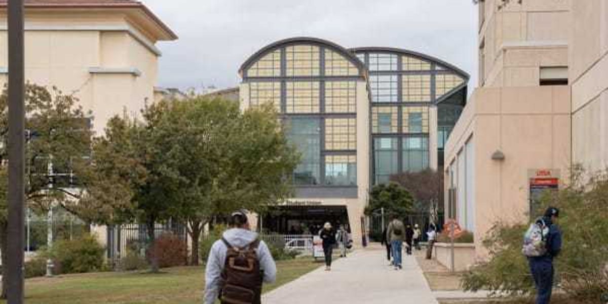 5 San Antonio schools have best grad programs in US for 2026