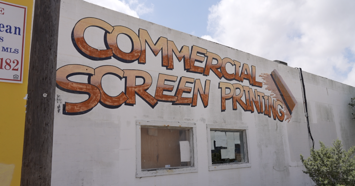 Molina screen printing shop closes its doors after nearly 40 years