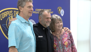 Corpus Christi police officers receive life-saving awards for rescues