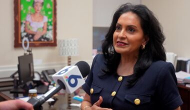 City Council advances removal process for Mayor Paulette Guajardo