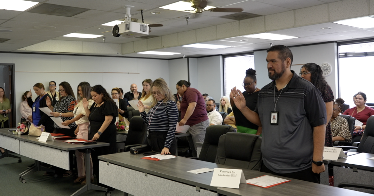 Texas DFPS celebrates the graduation of 17 new regional caseworkers