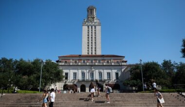 UT Austin top lawyer accuses KUT leader of 'false' statement