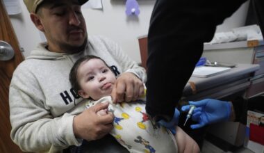 Texas extends RSV vaccine season as infections remain high. Here’s what you need to know