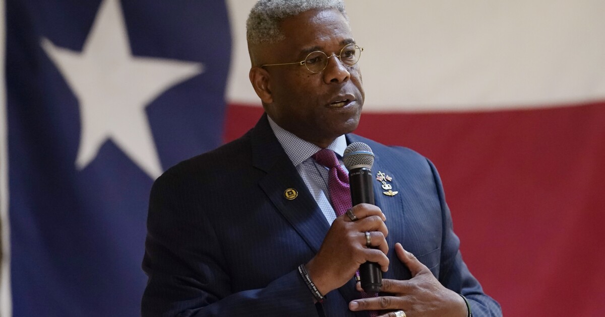 Allen West — Dallas County's top Republican Party leader — resigns