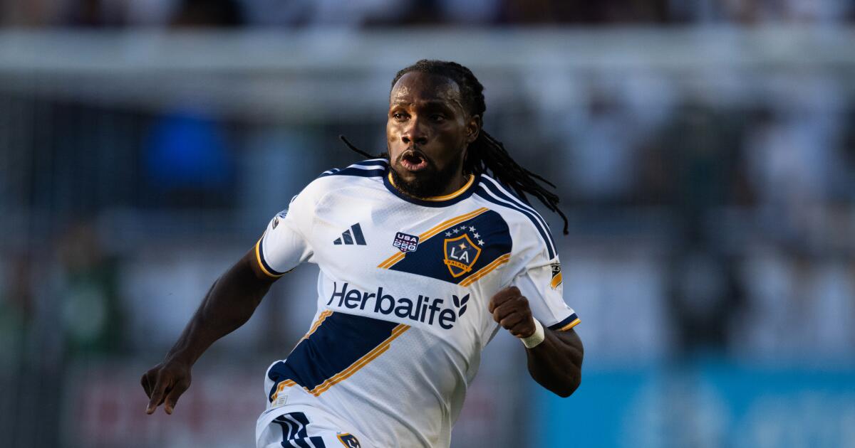 Lucas Sanabria, Joseph Paintsil help Galaxy rally for tie with Dallas