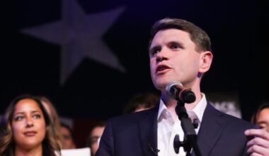 Talarico speaks about CC water crisis